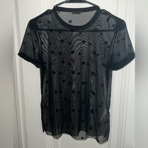 Givenchy slim fit T-shirt in 4G Print. Size xs.